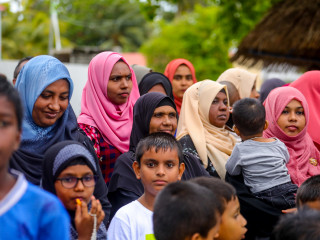 މާސްކް ނާޅާތިބި އާންމުންތަކެއް 