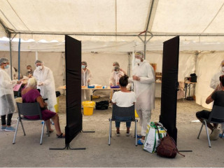 ފްރާންސްގައި ކޮވިޑް-19 އަށް މީހުން ޓެސްޓް ކުރުމުގެ މަސައްކަތް ކުރަމުންދަނީ