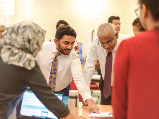 ކޮވިޑް-19ގެ މިހާލަތާ ގުޅިގެން މަސައްކަތްތައް ކުރިއަށްދާ ގޮތް ބައްލަވާލައްވަނީ