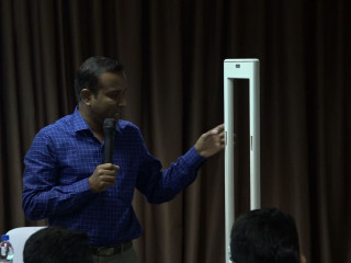 ފިހާރަތަކުގެ ސެކިއުރިޓީ ވަރުގަދަ ކުރުމަށް ޚާއްސަ މެޝިނެއް ރީޓެއިލް ކުރަނީ