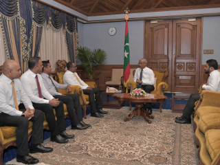 ރައީސުލްޖުމްހޫރިއްޔާ އެމްޑީޕީގެ ޕާލަމެންޓަރީ ގްރޫޕުގެ ލީޑަރުންނާއި ބައްދަލުކުރެއްވުން