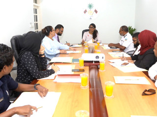 މީހުން ޓްރެފިކް ކުރުން ހުއްޓުވުމުގެ ކަންކަން ވިލަރެސްކުރާ ކޮމިޓީގެ ފުރަތަމަ ބައްދަލުވުން