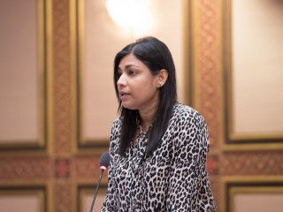 އައްޑޫ މީދޫ ދާއިރާގެ މެމްބަރ ރޮޒައިނާ އާދަމް