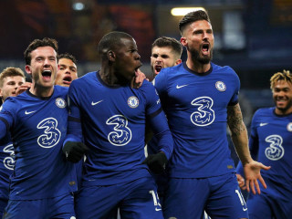 ޗެލްސީ އާއި ލީޑްސް ބައްދަލުކުރި މެޗުގެ ތެރެއިން: މި މެޗުން ޗެލްސީ މޮޅުވީ 3-1 ން