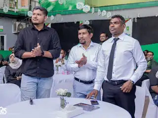 މޯލްޑިވް ގޭސް ގެ 25 ވަނަ އަހަރީ ދުވަސް ފާހަގަކުރުމަށް ބޭއްވި ހަފްލާ އެއްގައި އެސްޓީއޯ އާއި މޯލްޑިވް ގޭހުގެ ވެރިން - އޮކްޓޯބަރު 3، 2024.