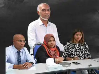 ފިޔަވަޅުނާޅާނަމޭ ބުނެ، ނާޅާ ކެތެއް ހަމަ ނުވީ އެވެ. 