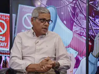 ދެ އިންތިހާބެއް އެއްކޮށްލަން އުޅުމަކީ ގާނޫނުއަސާސީ އިން ރައީސް އަށް ލިބިގެންވާ ބާރެއް ނޫން، މިއީ ރައީސް އަޒުލުކުރަންޖެހޭ ވަރުގެ މައްސަލަ އެއް: މޫސަ