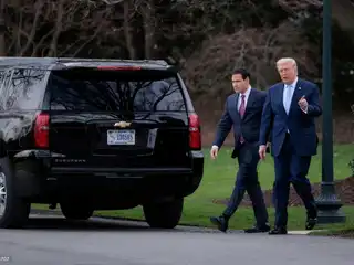 ހަނގުރާާމަ ހުއްޓާލުމުގެ އެއްބަސްވުމެއް ބޭނުމެއް ނޫން، އަހަރަމެން މޮޅުވެއްޖެ: ޓްރަމްޕް 