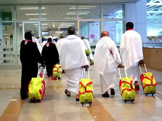 ދަމަނަވެށިން ވެކްސިން ހުސްވެ، އުމްރާ ވެރިންނަށް ބައެއްކަހަލަ ވެކްސިން ދިނުން މެދުކަނޑާލައިފި