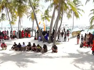 ކަމަދޫ އީދު ކުޅިވަރުތަކުގެ ތެރެއިން