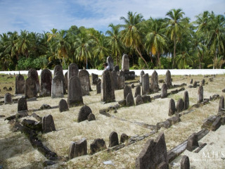 ތަރިކައިގެ ބިލާއެކީ، ތަރިކަ ހިމާޔަތް ނުކުރެވި އޮތުމުގެ ކަންބޮޑުވުންތަކުގެ ވާހަކަ