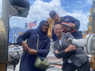 އެމެރިކާގެ ކޯސްޓްގާޑް ޝިޕް މިޖެޓް