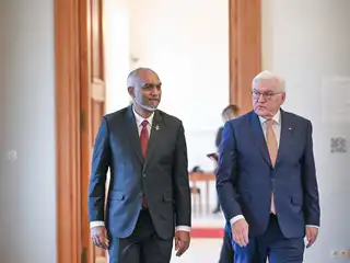 ރައީސް ޑރ. މުހައްމަދު މުއިއްޒު އާއި ޖަރުމަނުވިލާތުގެ ރައީސް ފްރޭންކް-ވޯލްޓަރ ސްޓައިންމަޔަރ 