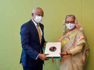 President meets PM of Bangladesh on the Sidelines of UNGA 76