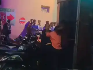 މާލޭ ގައި އަންހެނުންތަކެއް މާރާމާރީ ހިންގައިފި