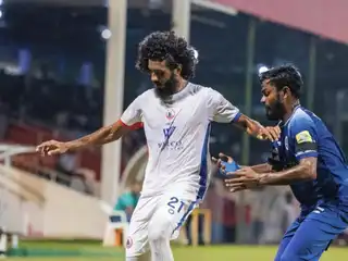 ޕްރެޒިޑެންޓްސް ކަޕްގައި ނިއު ރޭޑިއަންޓް އާއި، އޮޑި ބައްދަލު ކުރި މެޗުގެ ތެރެއިން