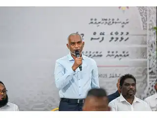 ރައީސުލްޖުމްހޫރިއްޔާ ޑރ. މުޙައްމަދު މުޢިއްޒު ހުޅުމާލޭގެ ފޭސް 2ގެ ރައްޔިތުންނާ ބައްދަލު ކުރެއްވުން