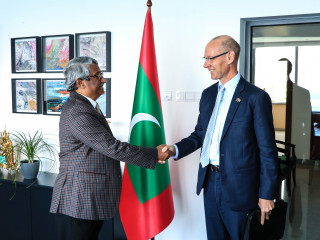 Australian High Commissioner Paul Stephens and Minister of State for Foreign Affairs, Ahmed Khaleel