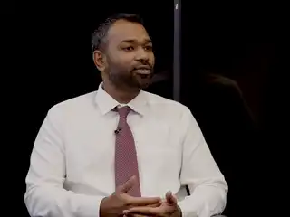 ރައީސް މުއިއްޒުގެ ''ޕަރސަނަލިޓީ'' އެއްކޮށް ވަނީ ސްޕްލިޓްވެފައި، އެއްވެސް އިހުލާސްތެރިކަމެއް ނުފެނޭ: މެންބަރު މީކާއީލް 