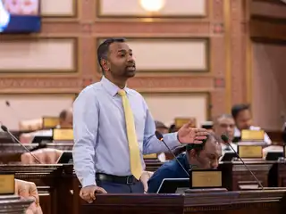 އުއްތަމަ ފަނޑިޔާރު، ވަޒީރުން އަދި ކައުންސިލްތަކުގެ މުސާރަ ބޮޑުކުރަނީ ރަސްމާލެ މަޝްރޫއަށް ނުފޫޒުފޯރުވަން: މެންބަރު މީކާއިލް 