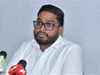 ފުޓްބޯލް އެސޯސިއޭޝަން އޮފް މޯލްޑިވްސްގެ ރައީސް ބައްސާމް އަދީލް ޖަލީލް