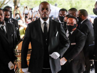 ޖޯޖް ފްލޮއިޑްގެ ޖަނާޒާގެ ތެރެއިން