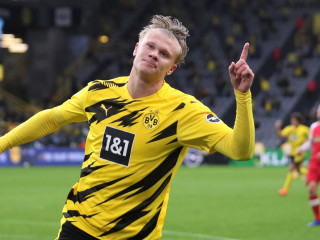 ބޮރޫޝިއާ ޑޯޓްމުންޑަށް ކުޅެމުން އަންނަ ނޯވޭގެ ޒުވާން ތަރި އާލިން ހާލަންޑް