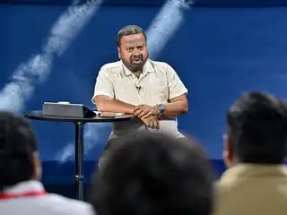Government Spokesperson Mohamed Hussain Shareef (Mundhu).