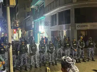 މޭޑޭގެ މުޒާހަރާ ހުއްޓުވުމުގެ ގޮތުން ސަރުކާރުގެ ކުންފުނިތަކާއި މިނިސްޓްރީތަކުން އެކިއެކި ހަރަކާތްތައް ބާއްވަނީ!