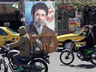 ހަނގުރާމަ ހުއްޓާލުމުގެ ހުށަހެޅުން ބަލައި ނުގަންނަން އީރާން އިން ނިންމައިފި 