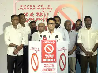 އިންތިޚާބުތައް އެއްކޮށް، ދައުރަށް ބަދަލު ގެންނަ ވޯޓަކީ ގާނޫނާ ޚިލާފަށް ނަގާ ވޯޓެއް: ސަލީމް