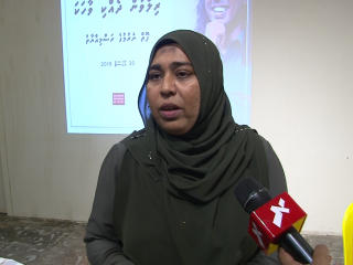 މިވަގުތު މަޖްލިސް ޗުއްޓީ އަށް ގޮސްފިނަމަ އެއީ އާއިލާއަށް ލިބޭ ވަރަށް ބޮޑު ހިތްދަތިކަމެއް ކަމުގަ ޝެހެނާޒް ވިދާޅުވި