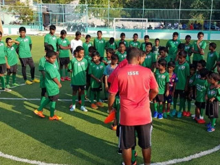 ނިލަންދޫ ސްޕޯޓްސް އެކަޑަމީގެ ފަރިތަކުރުންތަކުގެ ތެރެއިން