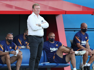 ބާސެލޯނާގެ އައު ކޯޗު ނެދަލެންޑްސްގެ ރޮނާލްޑް ކޫމަން