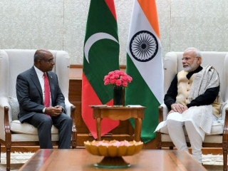 އިންޑިއާގެ ބޮޑުވަޒީރު ނަރެންދުރަ މޯދީ އަރިހު ހާރިޖީ ވަޒީރު އަބްދުﷲ ޝާހިދު