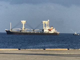 މިއަދު އައްޑޫއަށް ބަނދަރުކުރި އިންޑިއާގެ ކާގޯ ފެރީ: މިއީ މިފެރީ އައްޑޫއަށް ކުރި ފުރަތަމަ ދަތުރު