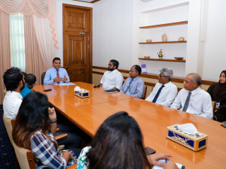ރައީސް އޮފީހުގައި ބޭއްވުނު ބައްދަލުވުމުގެ ތެރެއިން