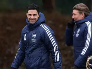 އާސެނަލްގެ ކޯޗު މިކޭލް އާޓެޓާ