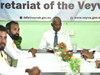 President Ibrahim Mohamed Solih met the Veyvah councilors and Women’s Development Committee (WDC) members on Sunday