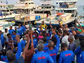  ބޮޑުކަންނެލި މަސްވެރިން ކުރި އިހުތިޖާޖުގެ ތެރެއިން 