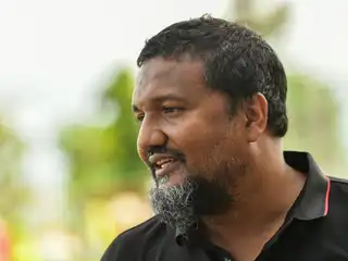 ގްރީންގެ ކޯޗުކަމުން ނިޝްތާރު ވަކިވެއްޖެ، ކާމިޔާބީއާ މެދު ހުރީ ހިތްހަމަ ޖެހިފައި 