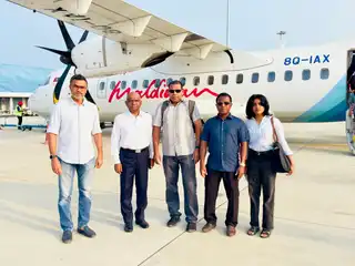 އެމްޑީޕީގެ ރައީސް އަބްދުﷲ ޝާހިދު ލޯކަލް ކައުންސިލް އިންތިހާބުގެ ކެމްޕޭނަށް ގއ އަދި ލ އަތޮޅަށް ފުރާވަޑައިގެންފި