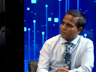 ބާރަށު ދާއިރާގެ މެންބަރު އަހުމަދު އަބްދުﷲ ރާއްޖެޓީވީގެ ފަލަސުރުޚީ ޕްރޮގްރަމުގައި ވާހަކަފުޅުދައްކަވަނީ