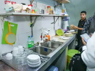 ގަވާއިދާ ޚިލާފަށް މާލޭގައި ހިންގަމުން ދިޔަ 2 ވިޔަފާރިއެއް ހުއްޓުވައި، 1 ތަނަކަށް ނޯޓިސް ދީފި