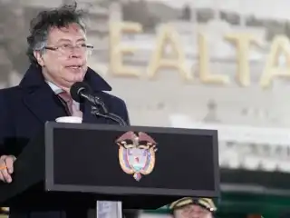 ކޮލަމްބިއާގެ ރައީސް ގުސްޓާވޯ ޕެޓްރޯ