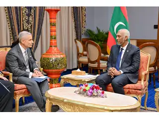 އެމެރިކާގެ އެސިސްޓެންޓް ސެކްރެޓަރީ އޮފް ސްޓޭޓް ރައީސް މުއިއްޒު އާ ބައްދަލު ކުރައްވައިފި