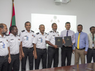 Lease signing agreement