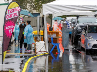 އޮކްލެންޑްގައި ކޮވިޑަށް ޓެސްޓް ކުރަނީ