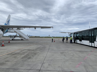 ބުރާސްފަތި ދުވަހު ފުރުވާލި ބިދޭސީން ފްލައިޓަށް އަރަނީ