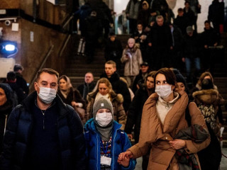 ކޮވިޑް-19:ވައިރަސް ޖެހުނު މީހުންގެ އަދަދު ބައިމިލިއަނަށް، އެންމެ ގިނަ މީހުންނަށް ޖެހިފައިވަނީ އެމެރިކާއިން